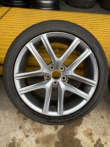 Genuine lexus ct200h - lexus, ct